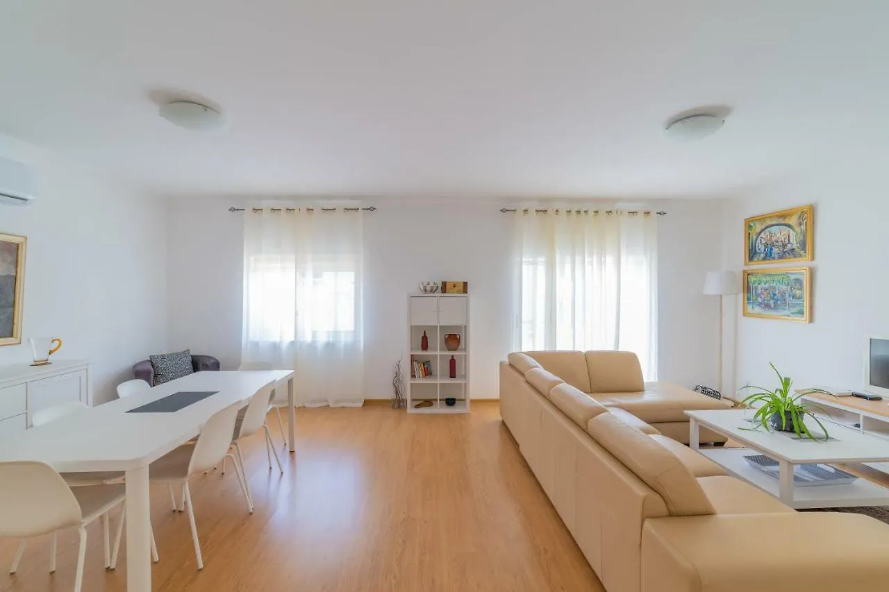 Is-Swieqi Modern Apartment
